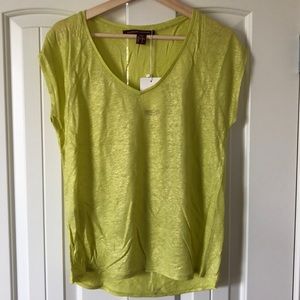 Citron yellow foil print tee